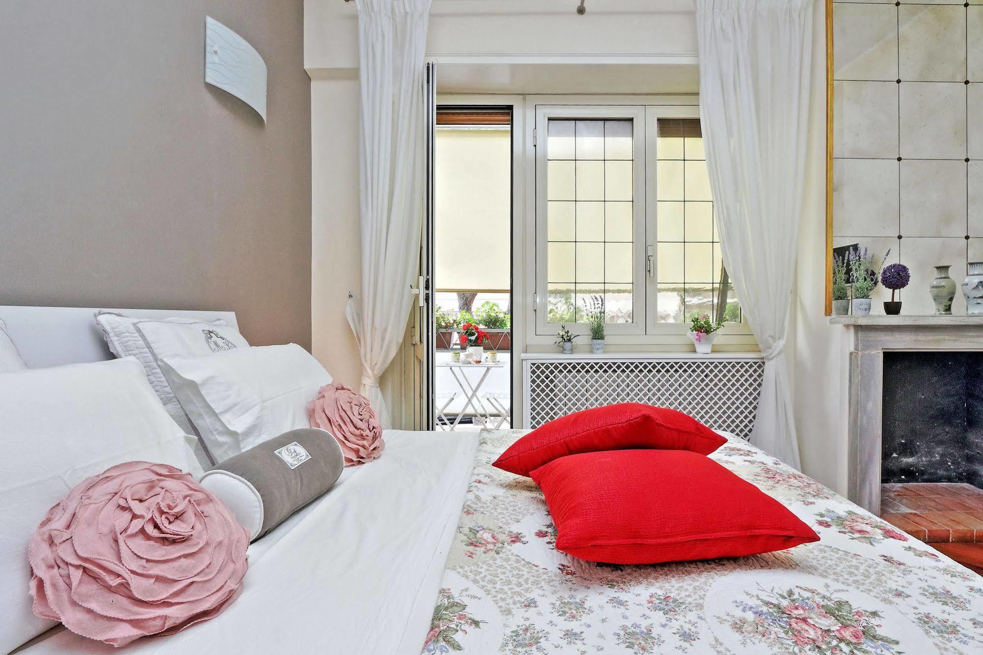 San Pietro Stazione Guesthouse Roma Eksteriør bilde